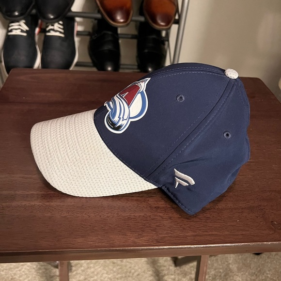 Fanatics Colorado Avalanche 2021 Playoffs Hat - Picture 2 of 5